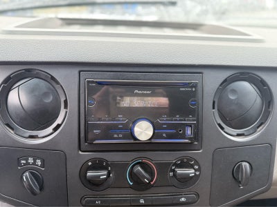 2009 Ford Super Duty F-350 SRW XL