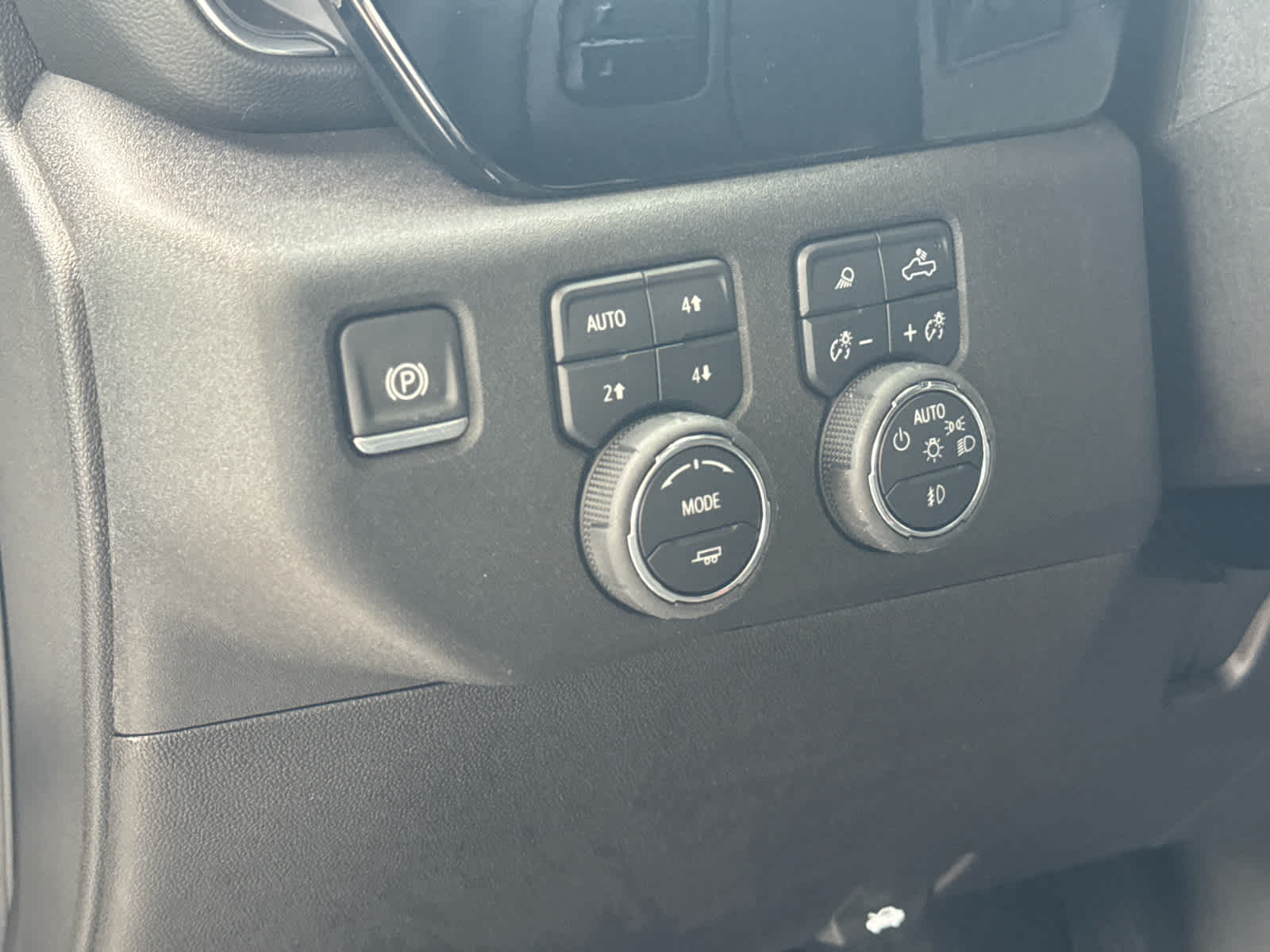 2025 Chevrolet Silverado 3500 HD LT