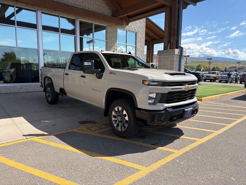 2026 Chevrolet Silverado 2500 HD Custom