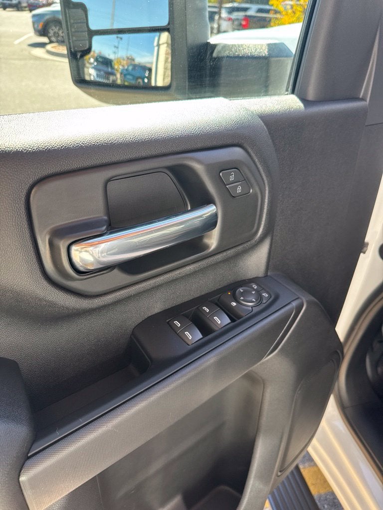 2026 Chevrolet Silverado 3500 HD WT DRW