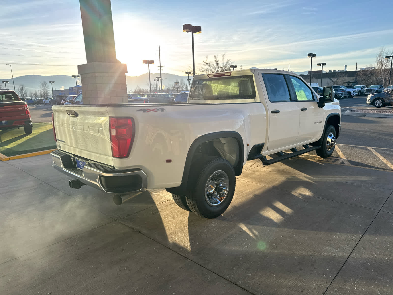2026 Chevrolet Silverado 3500 HD WT DRW