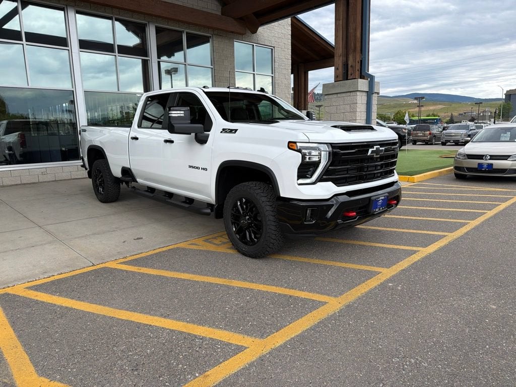 2026 Chevrolet Silverado 3500 HD LT