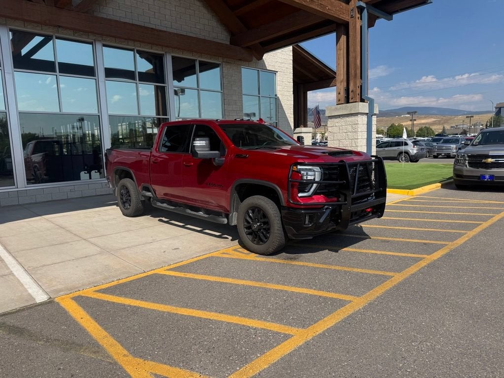 2025 Chevrolet Silverado 3500 HD LTZ