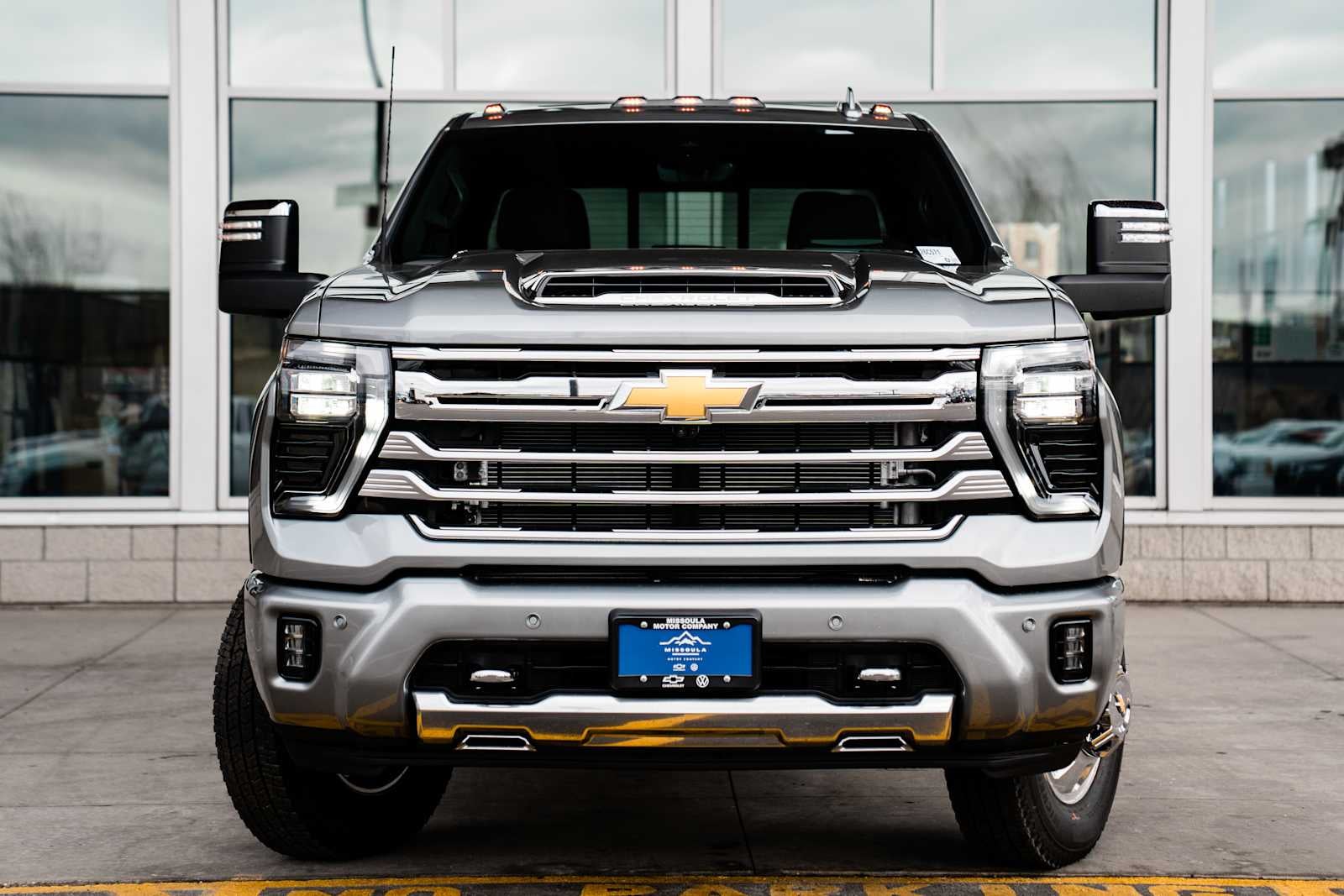2026 Chevrolet Silverado 3500 HD High Country DRW