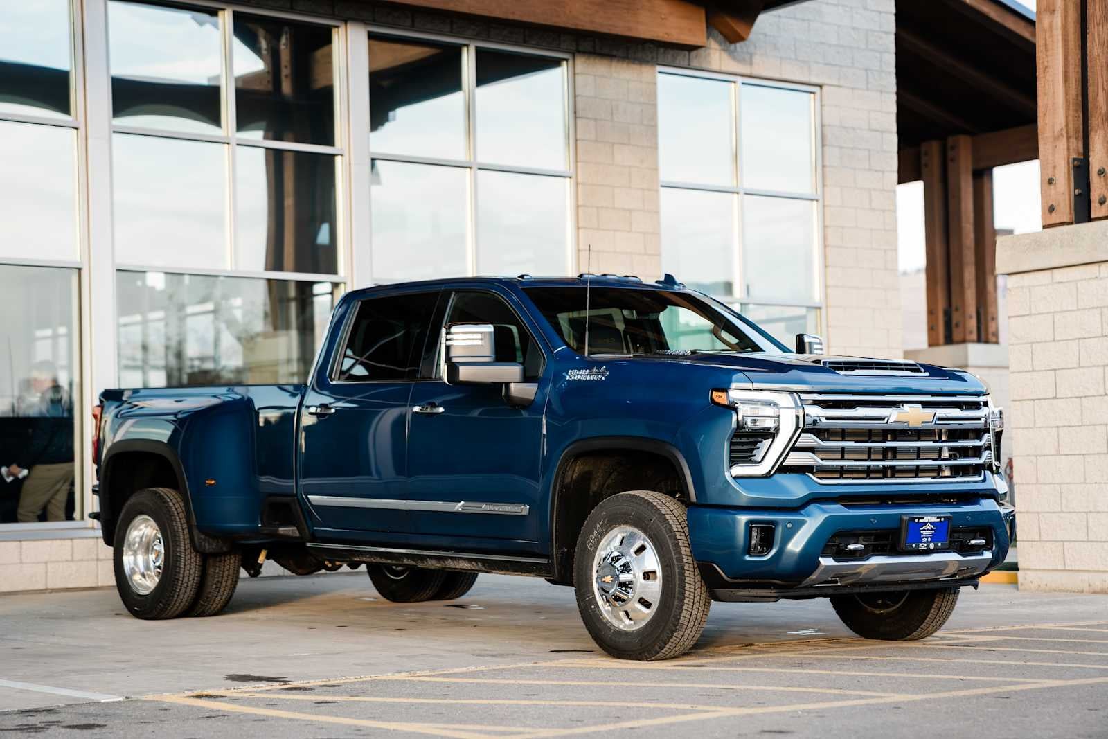 2026 Chevrolet Silverado 3500 HD High Country DRW