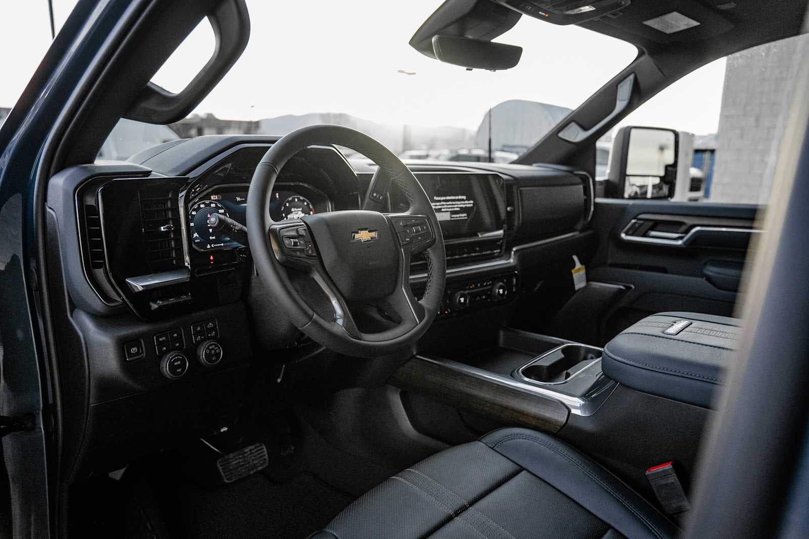 2026 Chevrolet Silverado 3500 HD High Country DRW