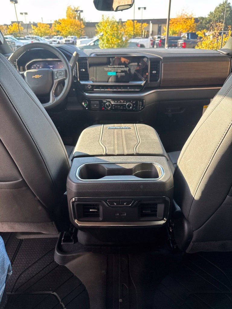 2026 Chevrolet Silverado 3500 HD High Country DRW