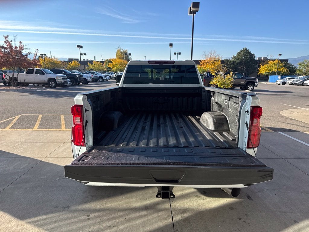 2026 Chevrolet Silverado 3500 HD High Country DRW