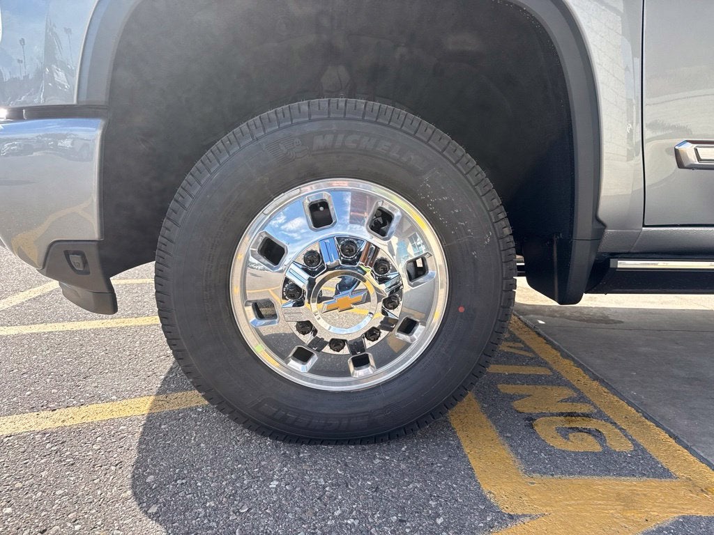 2026 Chevrolet Silverado 3500 HD High Country DRW