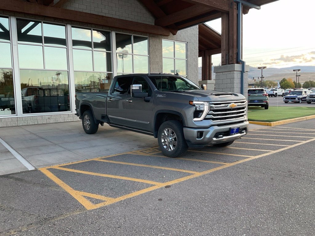 2026 Chevrolet Silverado 3500 HD High Country