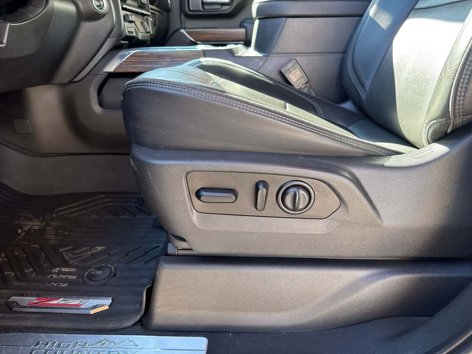 2020 Chevrolet Silverado 2500 HD High Country