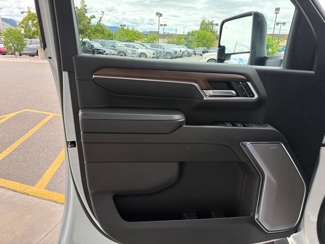 2024 Chevrolet Silverado 2500 HD High Country