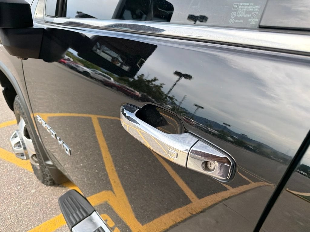 2022 Chevrolet Silverado 3500 HD High Country DRW