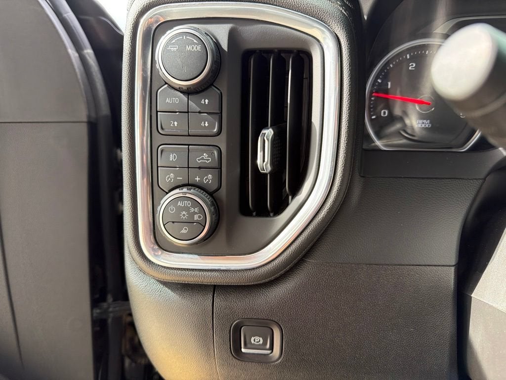 2022 Chevrolet Silverado 3500 HD High Country DRW