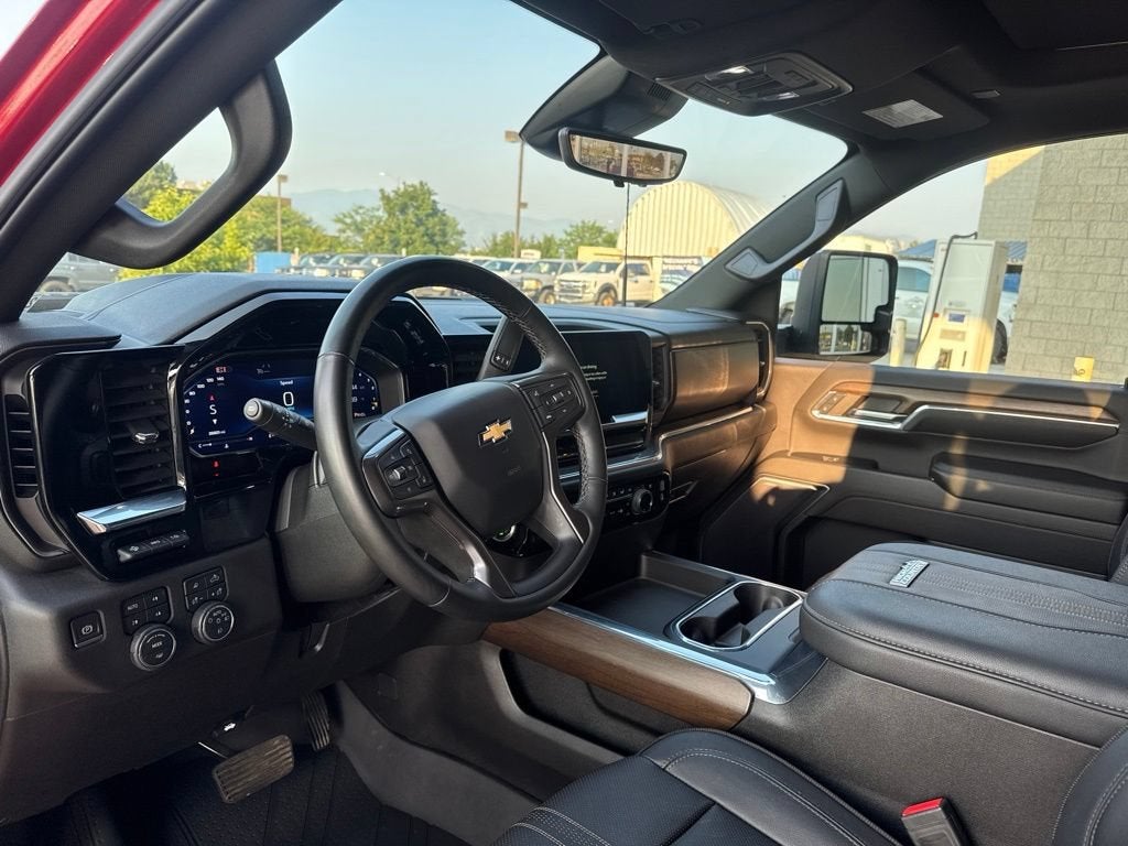 2024 Chevrolet Silverado 3500 HD High Country DRW