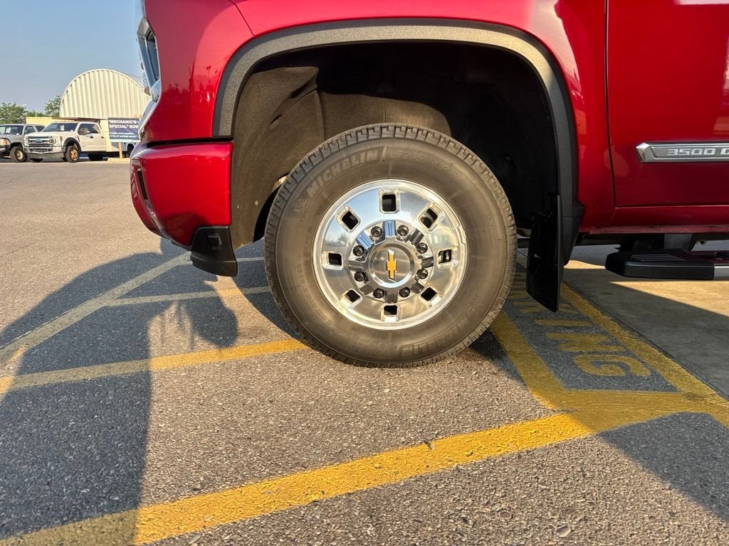 2024 Chevrolet Silverado 3500 HD High Country DRW