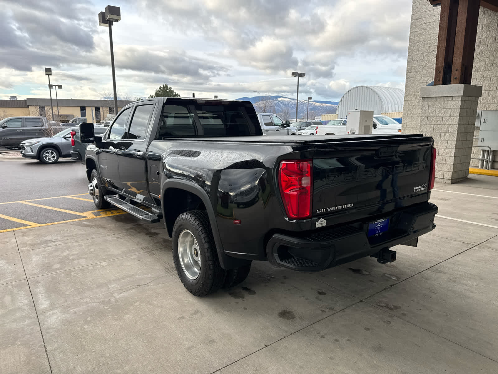 2022 Chevrolet Silverado 3500 HD High Country DRW
