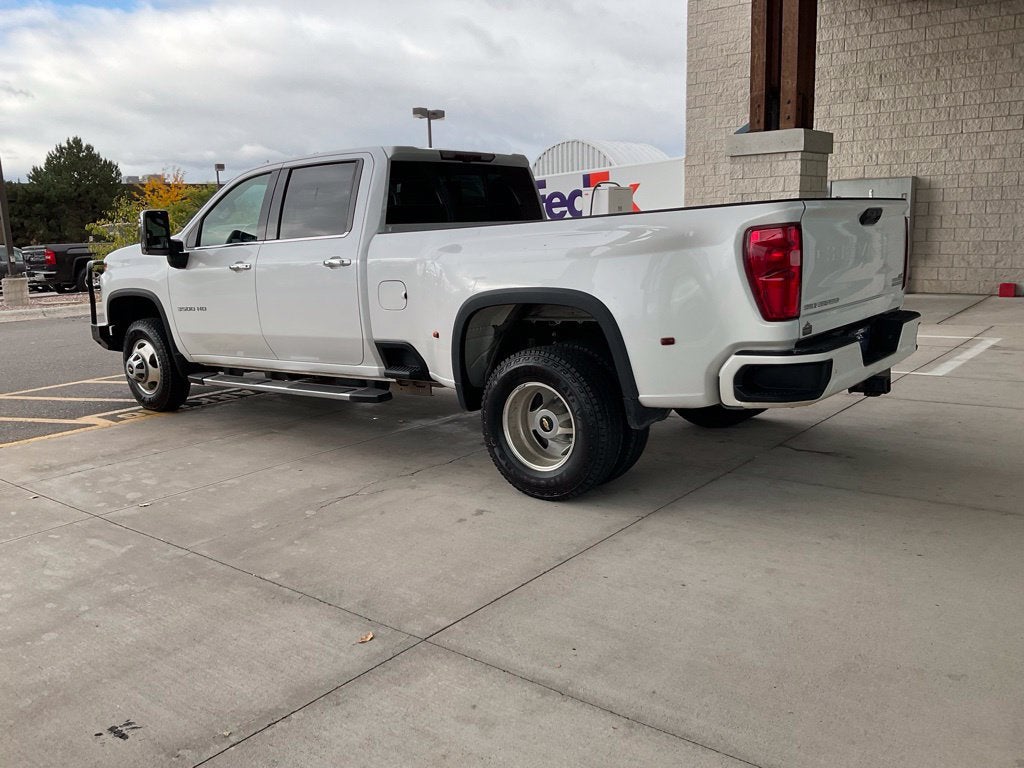 2022 Chevrolet Silverado 3500 HD High Country