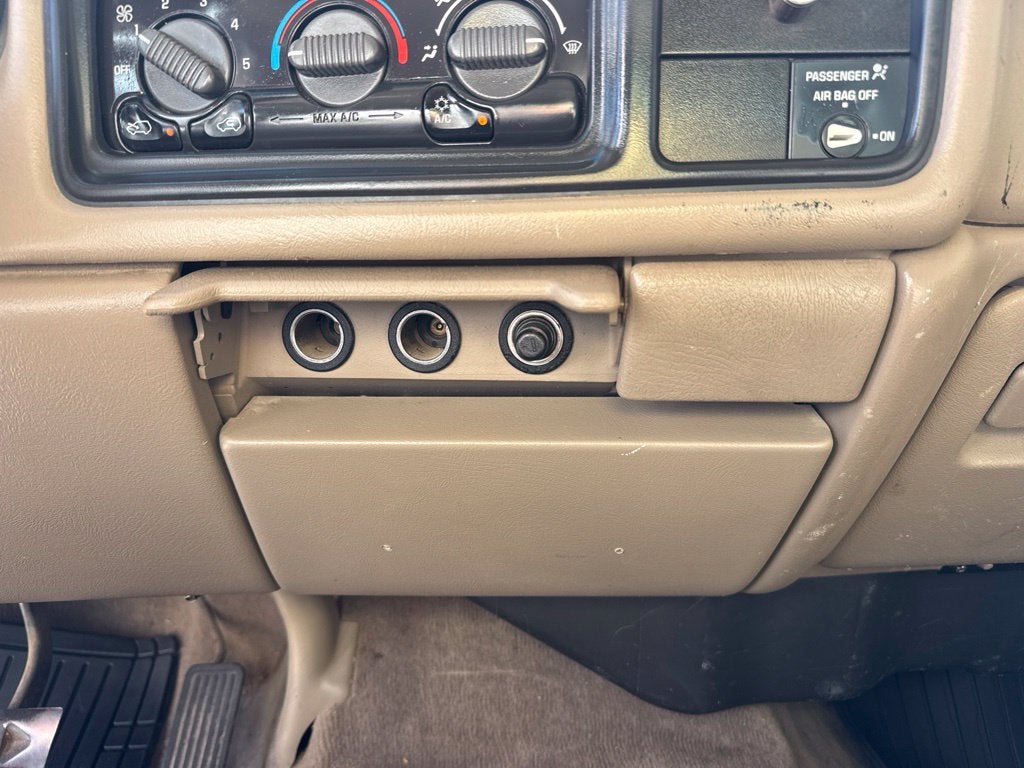 2001 Chevrolet Silverado 1500 LS