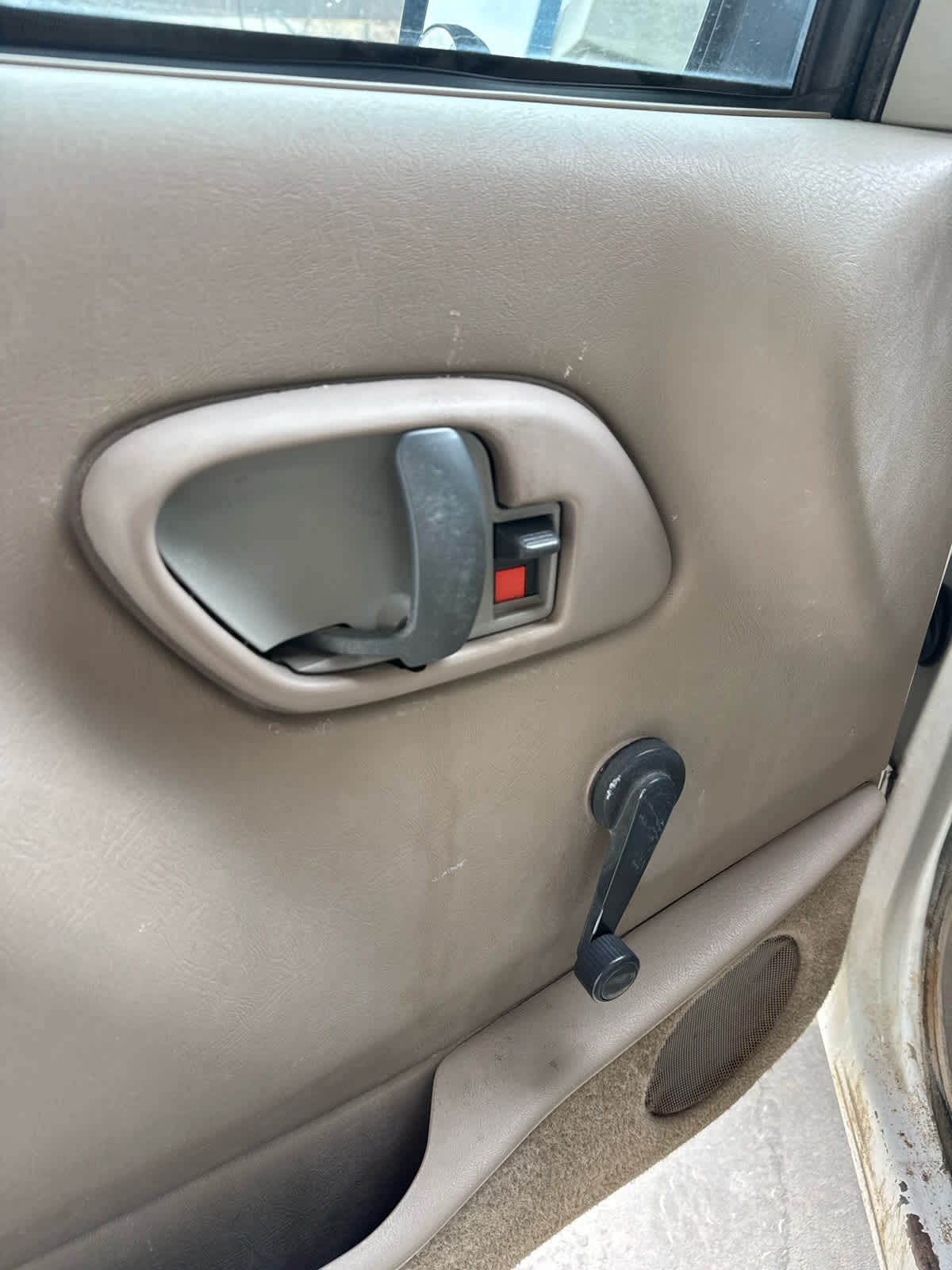 1999 Chevrolet Silverado 2500 HD HD Reg Cab 131.5" WB 4WD C6P