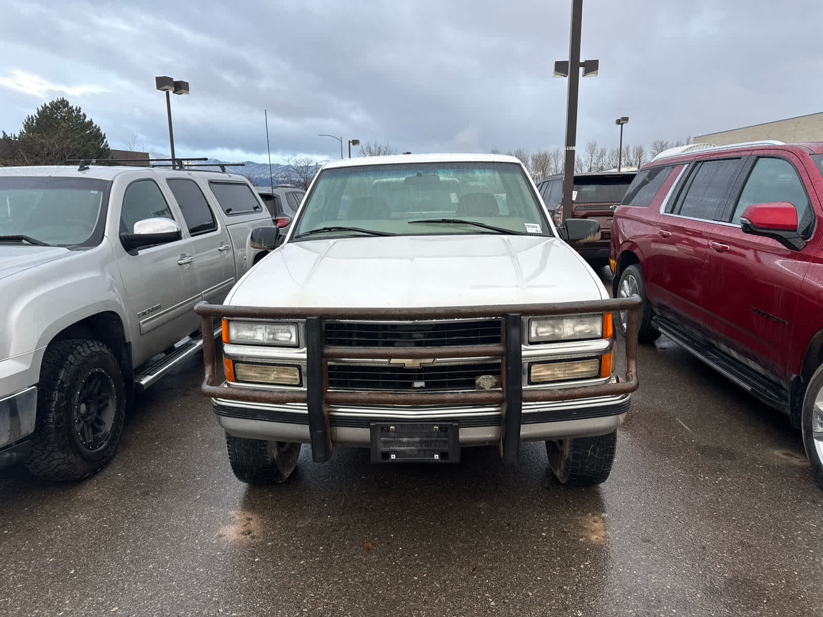 1999 Chevrolet Silverado 2500 HD HD Reg Cab 131.5" WB 4WD C6P