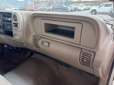 1999 Chevrolet Silverado 2500 HD HD Reg Cab 131.5" WB 4WD C6P