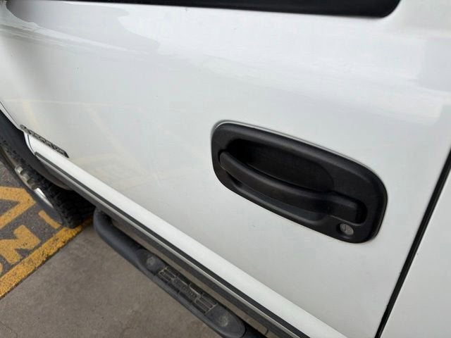 2002 Chevrolet Silverado 2500 HD LS