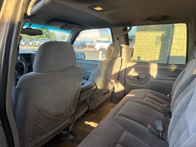 1998 Chevrolet Silverado 3500 HD 4dr 168.5" WB 4WD