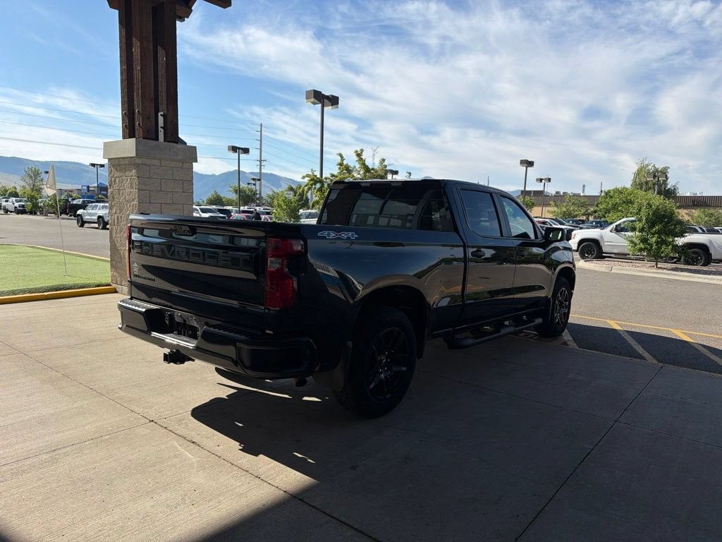 2023 Chevrolet Silverado 1500 Custom