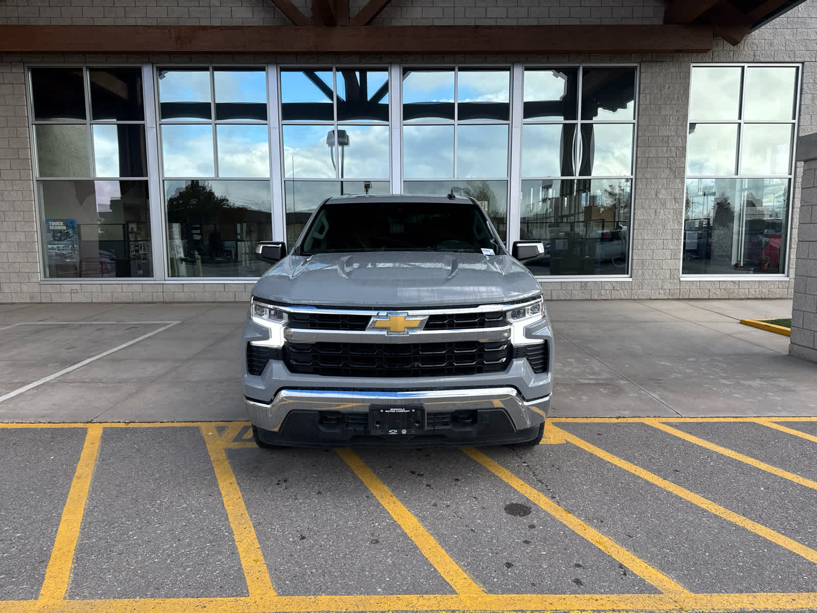 2024 Chevrolet Silverado 1500 LT (2FL)