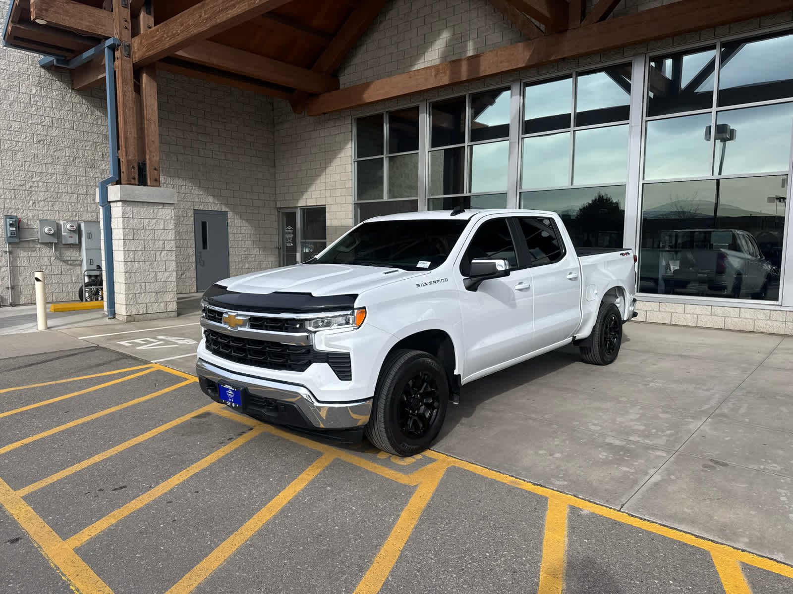 2025 Chevrolet Silverado 1500 LT (2FL)
