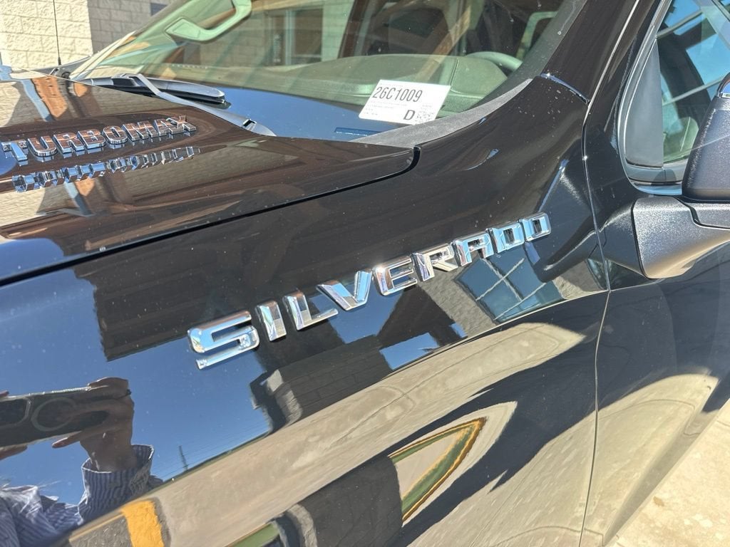 2026 Chevrolet Silverado 1500 LT (2FL)
