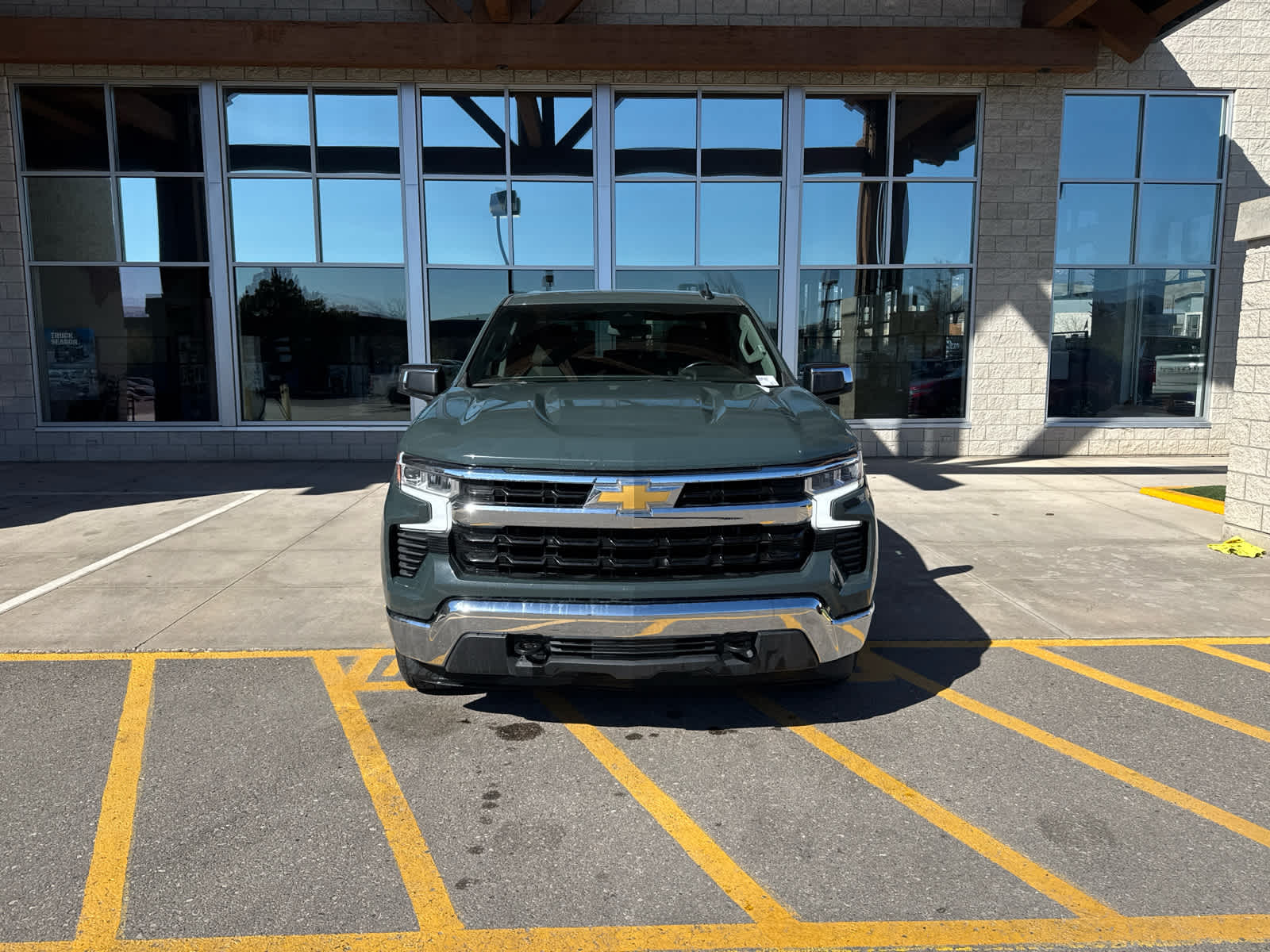 2025 Chevrolet Silverado 1500 LT