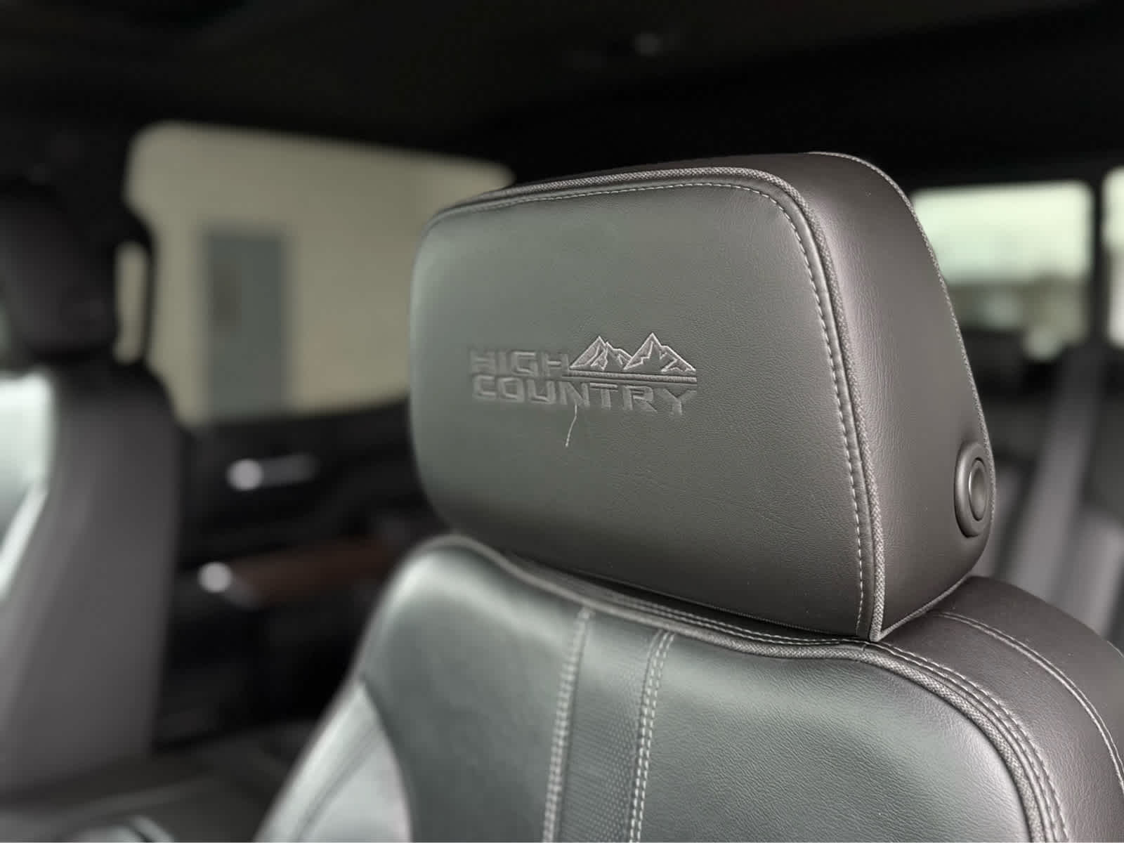 2019 Chevrolet Silverado 1500 High Country