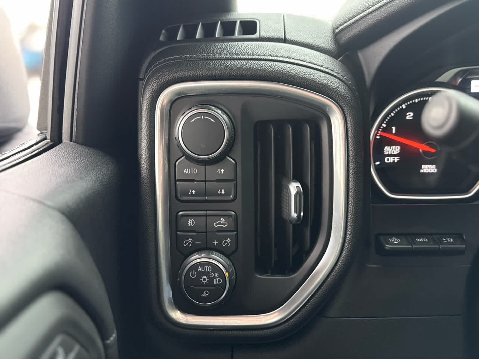 2019 Chevrolet Silverado 1500 High Country