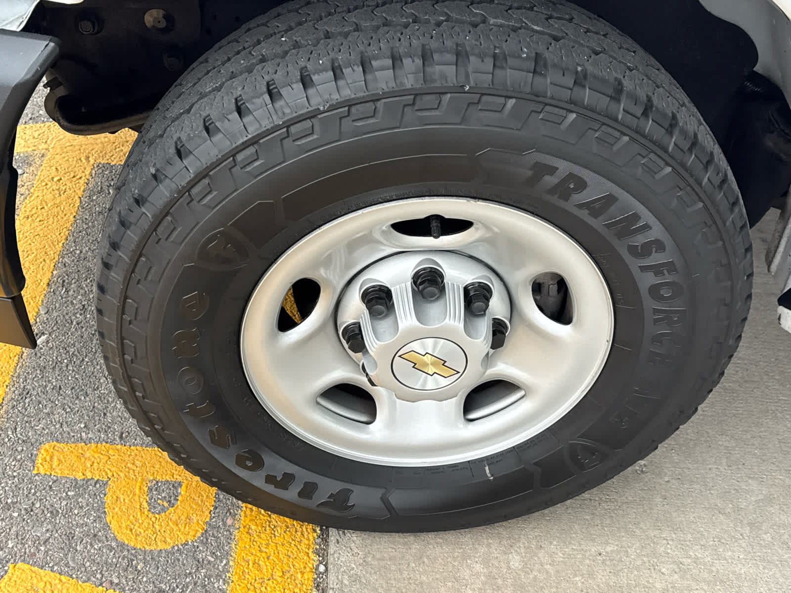 2024 Chevrolet Express Cargo 2500 WT