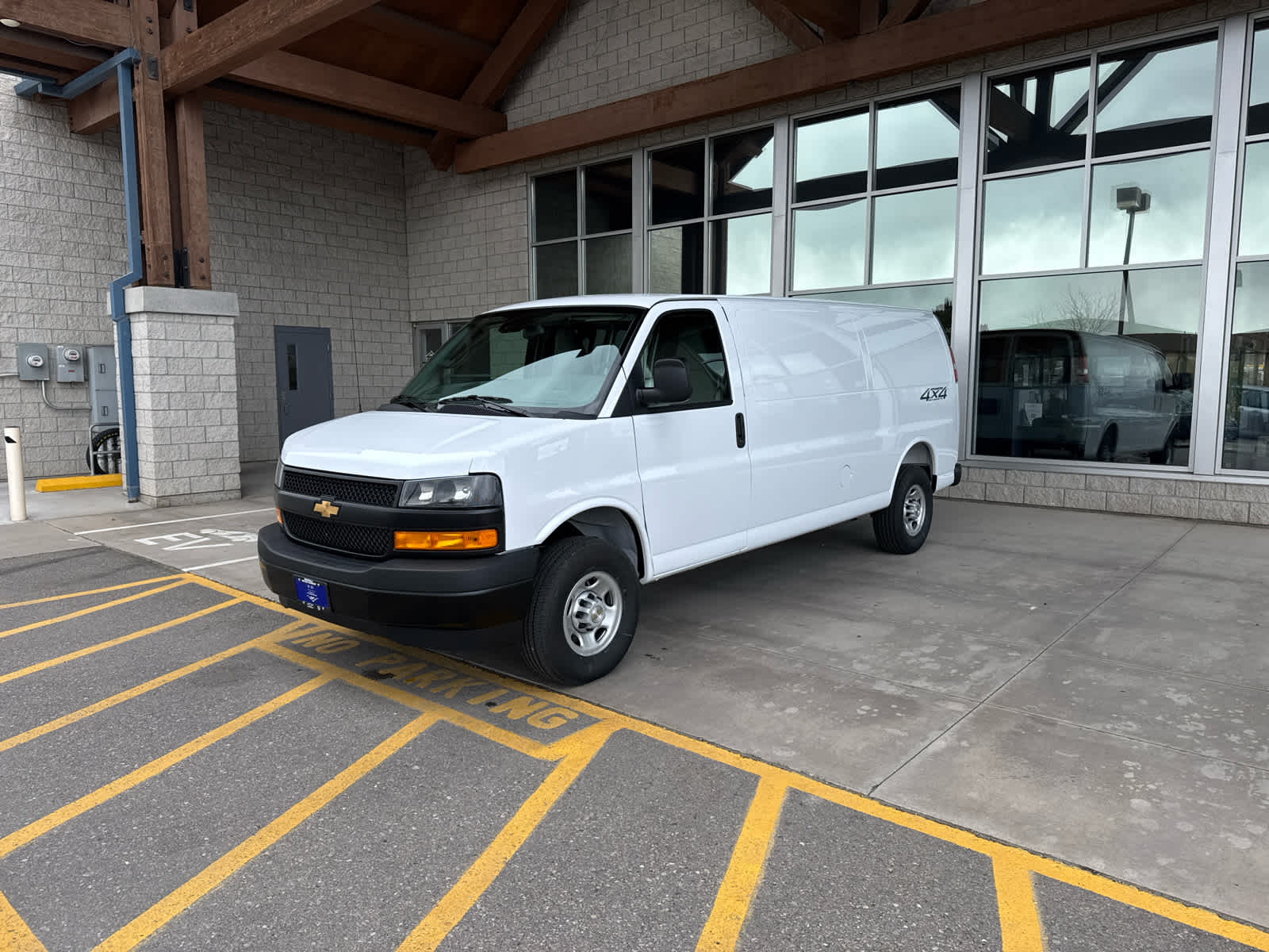 2026 Chevrolet Express Cargo WT