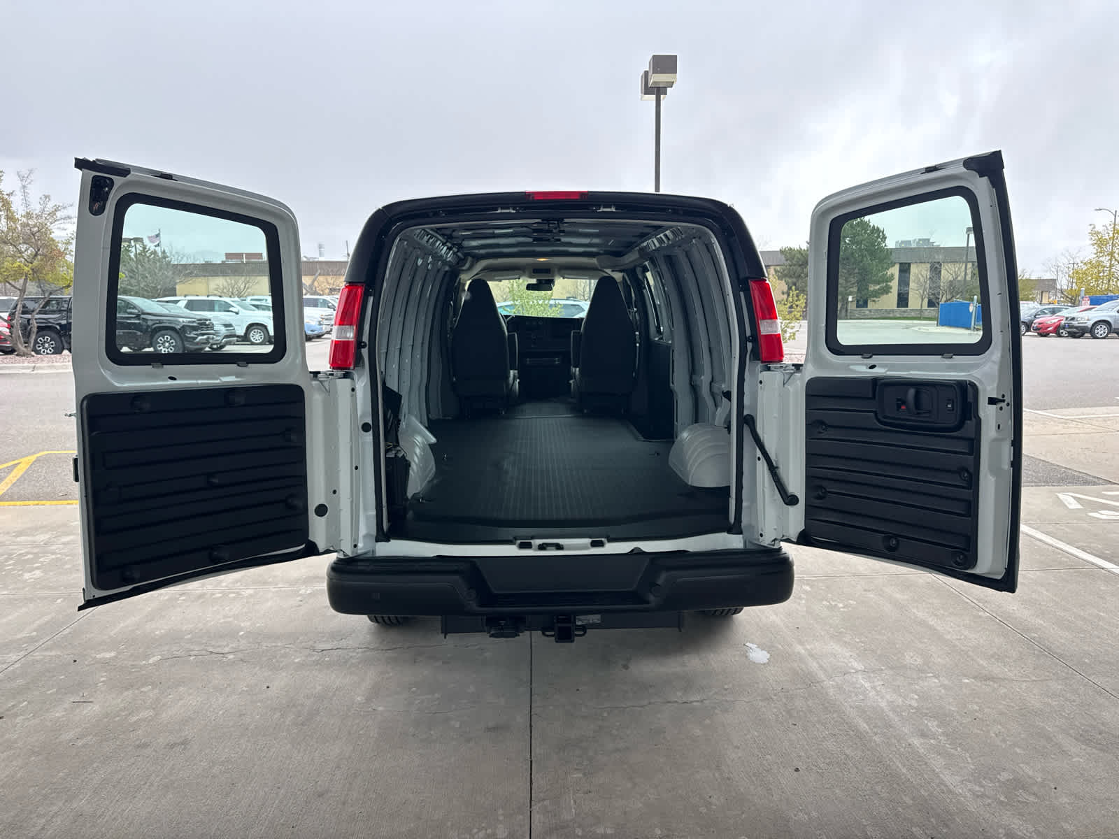 2026 Chevrolet Express Cargo WT