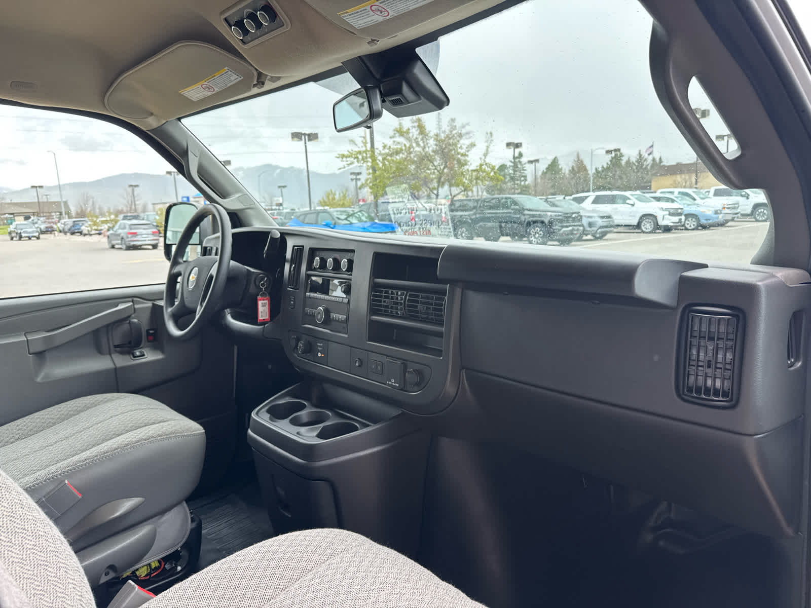 2026 Chevrolet Express Cargo WT