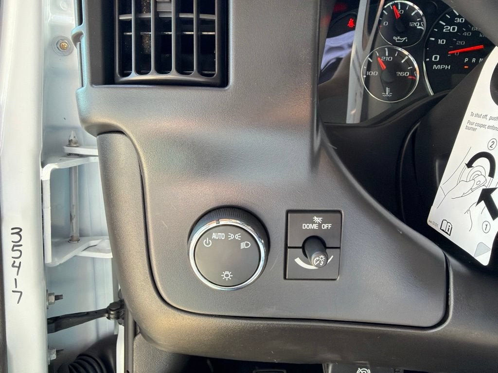 2026 Chevrolet Express Cargo WT
