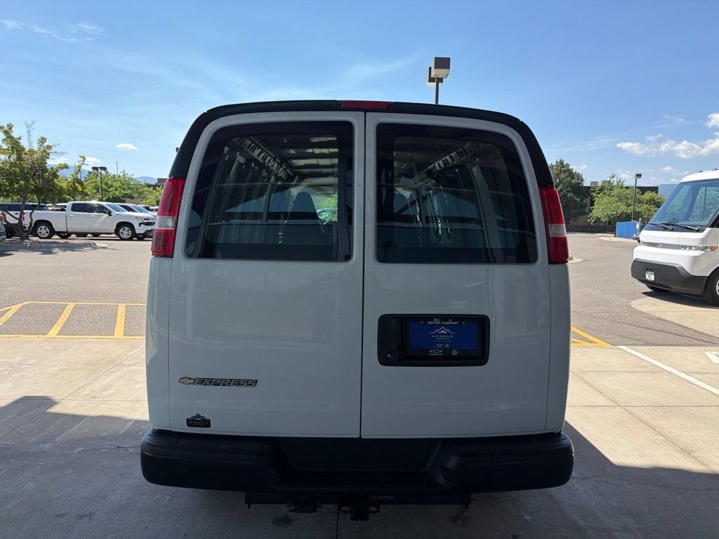 2026 Chevrolet Express Cargo WT