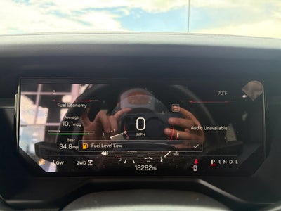 2024 GMC Acadia AT4
