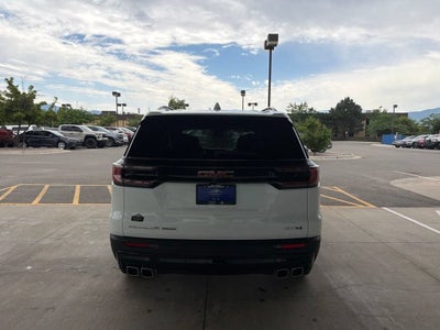 2024 GMC Acadia AT4