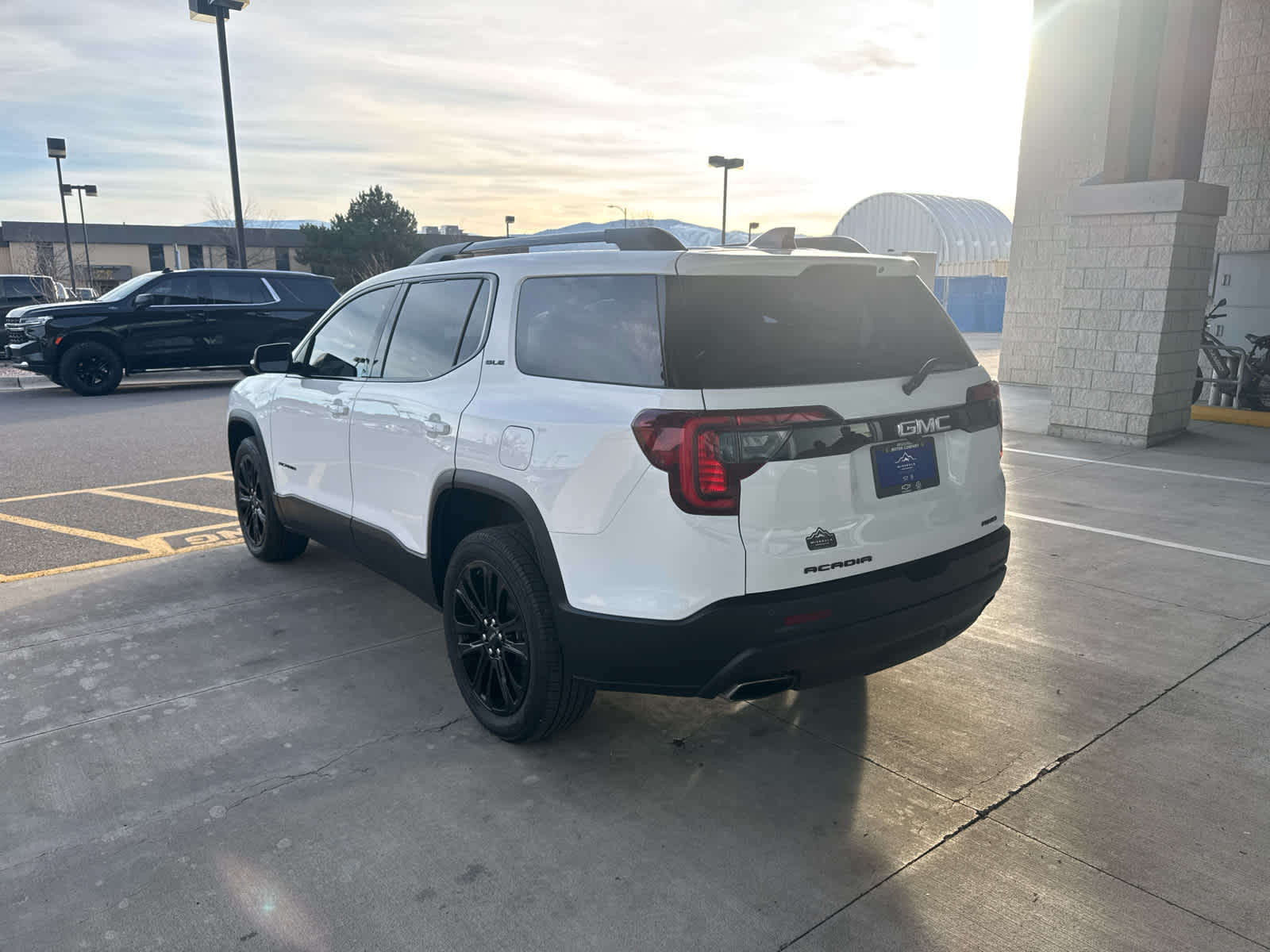 2022 GMC Acadia SLE