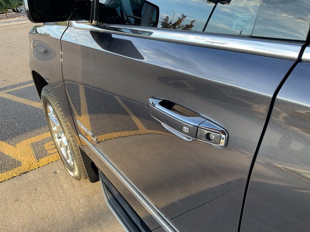 2017 GMC Yukon Denali