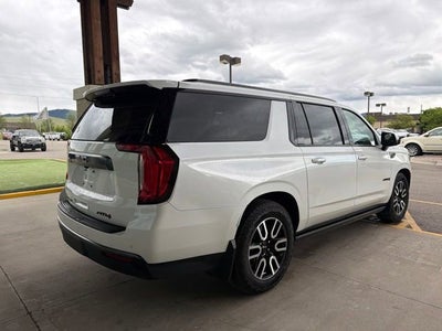 2023 GMC Yukon XL AT4