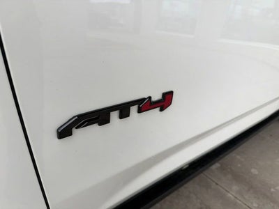 2023 GMC Yukon XL AT4