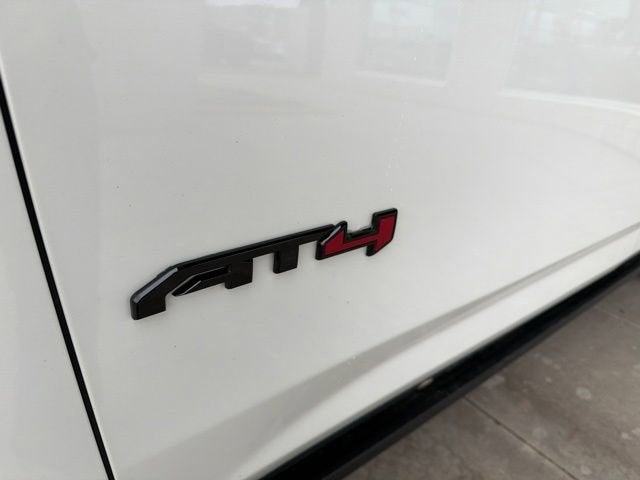 2023 GMC Yukon XL AT4