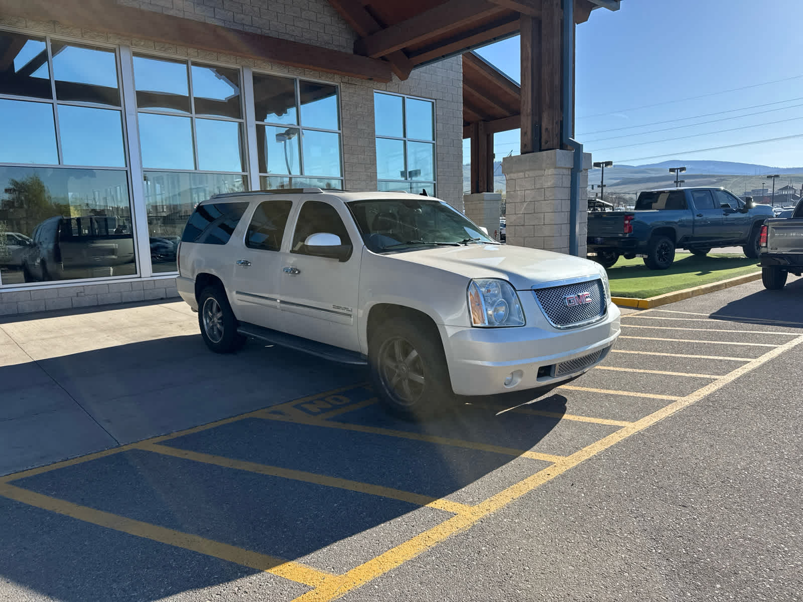 2011 GMC Yukon XL Denali