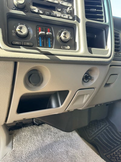 2003 Chevrolet Suburban LS